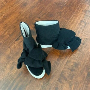 Joshua Sanders Felt Bow ankle boots Size 8.5 (EU39)